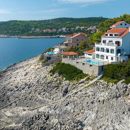 Family Friendly Apartments With A Swimming Pool Zavalatica, Korcula - 183 Exterior foto
